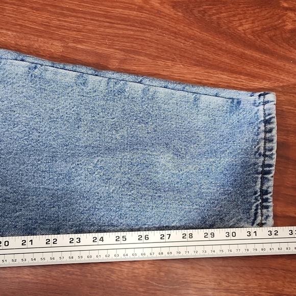 Jeans Mens plaid lined size 36x32 waist measurements are smaller see meauments - Picture 14 of 15